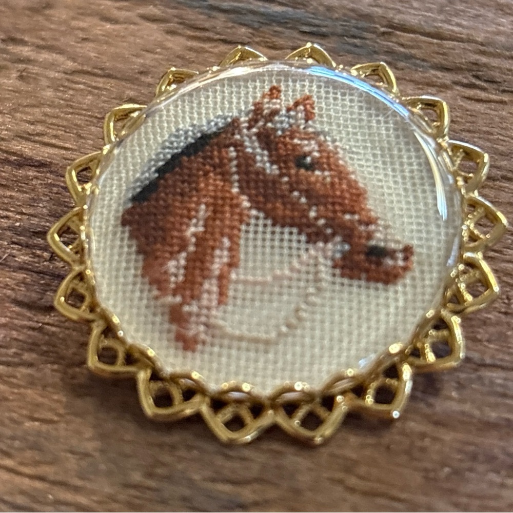 Petite Point Horse Cross Stitch Brooch Pendant Brooch - Picture 5 of 7